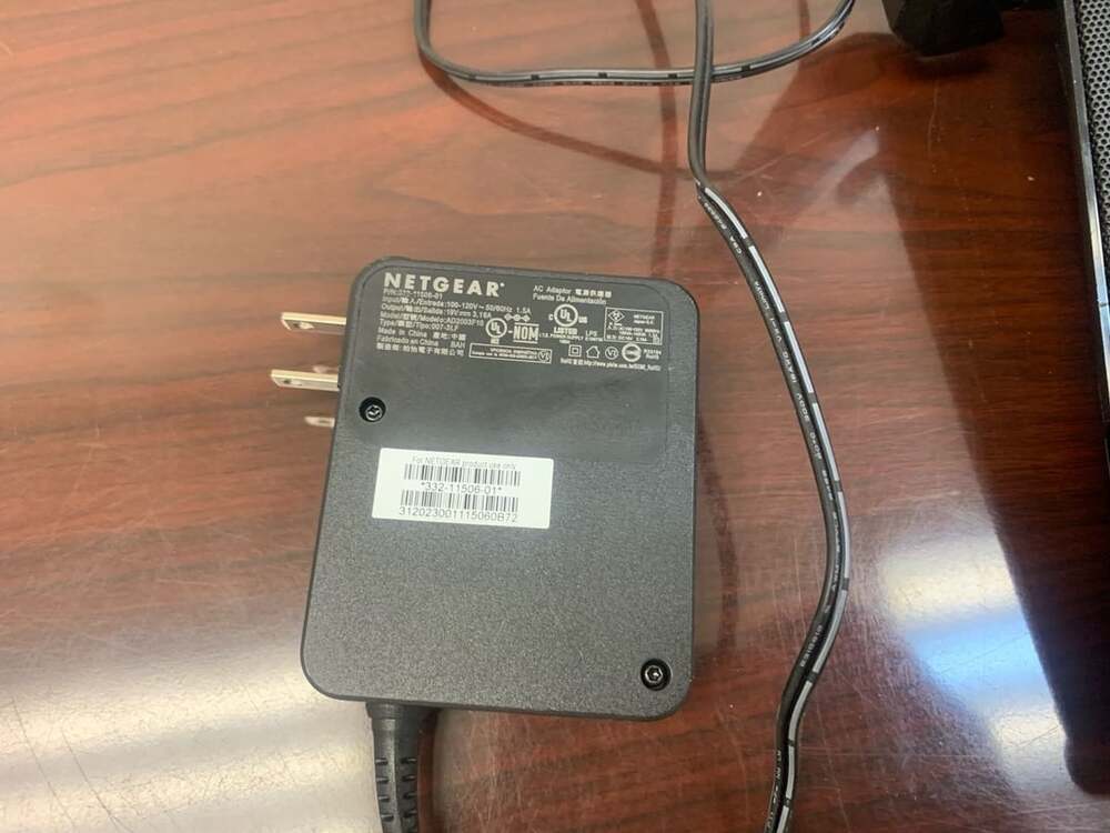 Netgear Nighthawk X10 AD7200 Smart WiFi Router R9000 - Picture 4 of 7